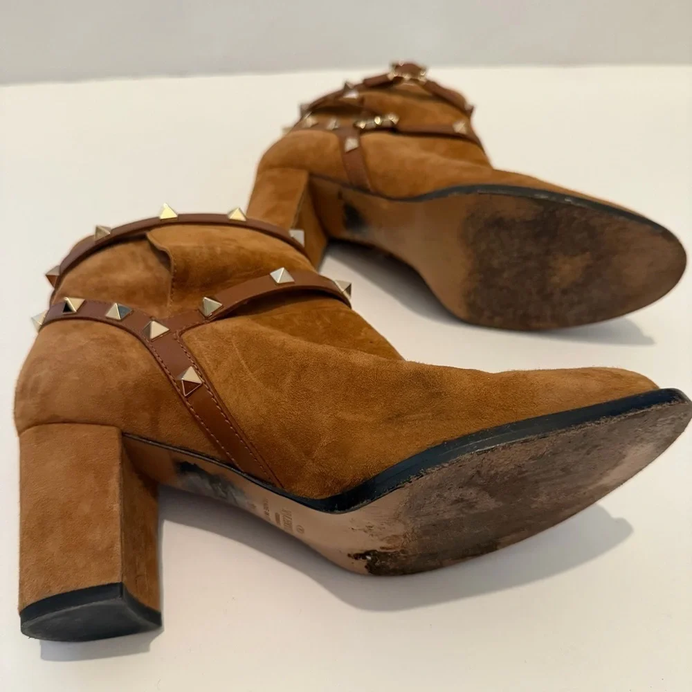 Valentino garavani suede